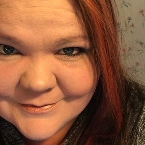 Meet your Posher, Buffie